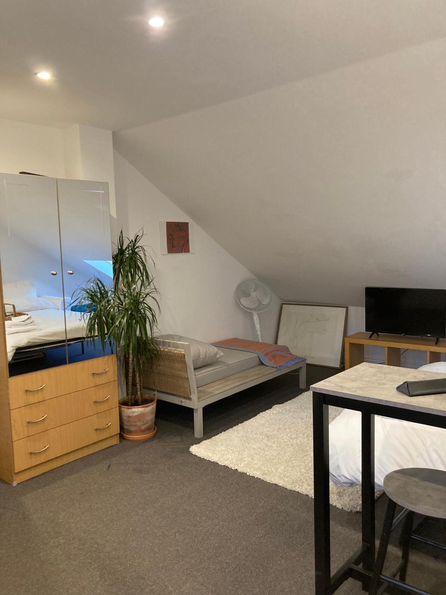 伦敦 Sunrise Retreat酒店 外观 照片